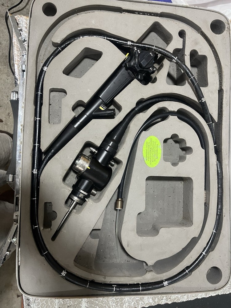 Olympus Evis SIF-100 Video Enteroscope  with case Untested.
