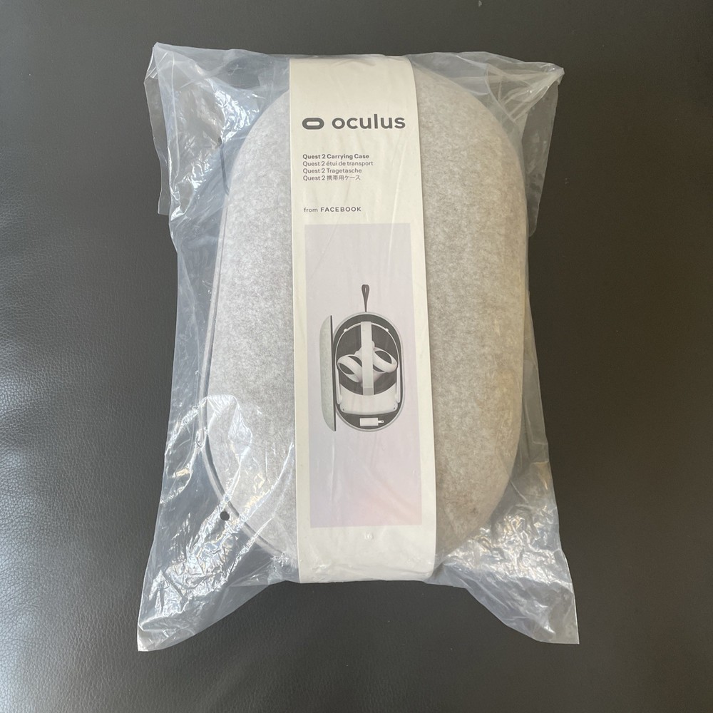 Oculus Quest 2 Carrying Case Light Grey Felt Portable Case Only NEW