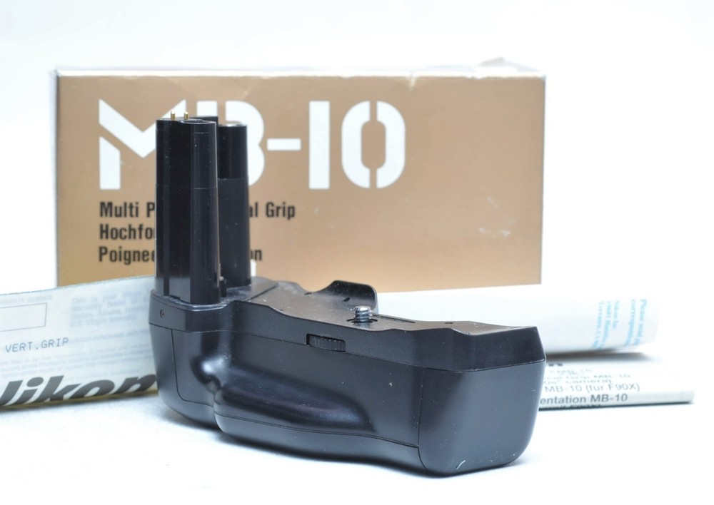 Nikon MB-10 Battery Grip N90 MB10 Grip