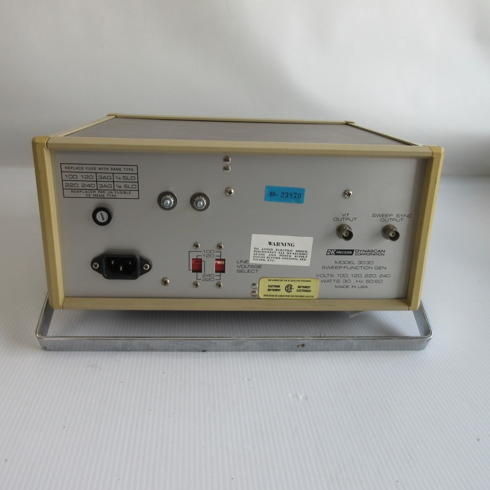 BK Precision Dynascan 3030 Sweep/ Function Generator - UNTESTED as is