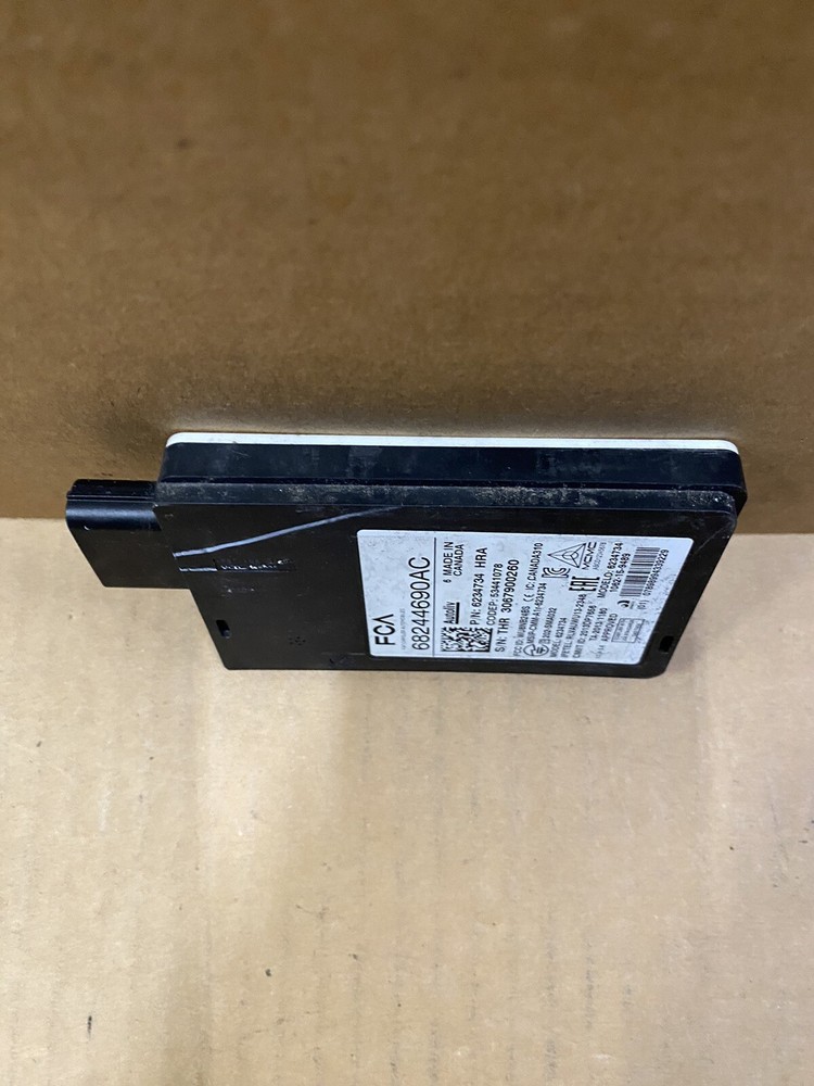 2017-21 JEEP COMPASS BLIND SPOT RADAR SENSOR CONTROL MODULE OEM 68244690AC