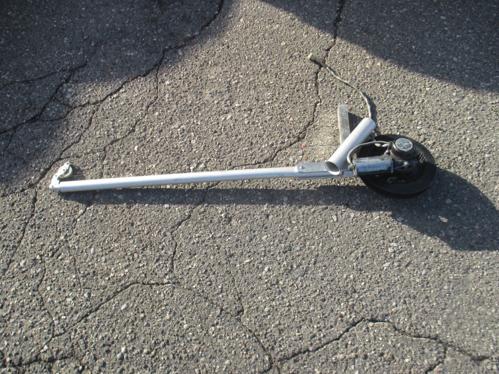 electric downrigger working make?