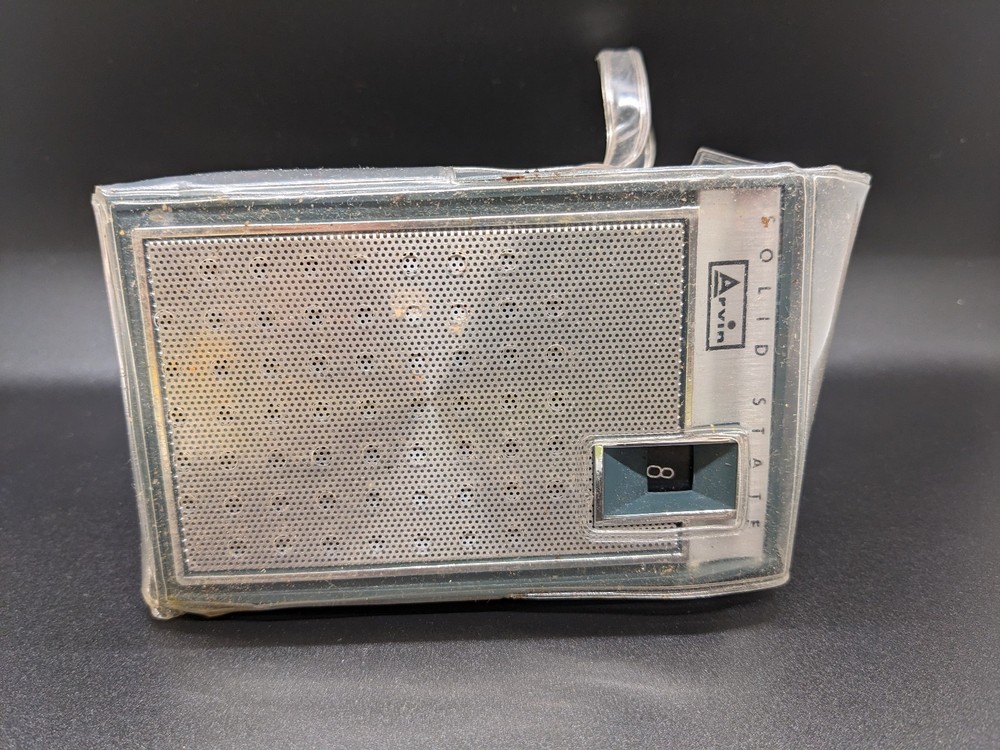 Vintage Arvin Solid State Transistor Radio Model 61R58 Chestnut Untested