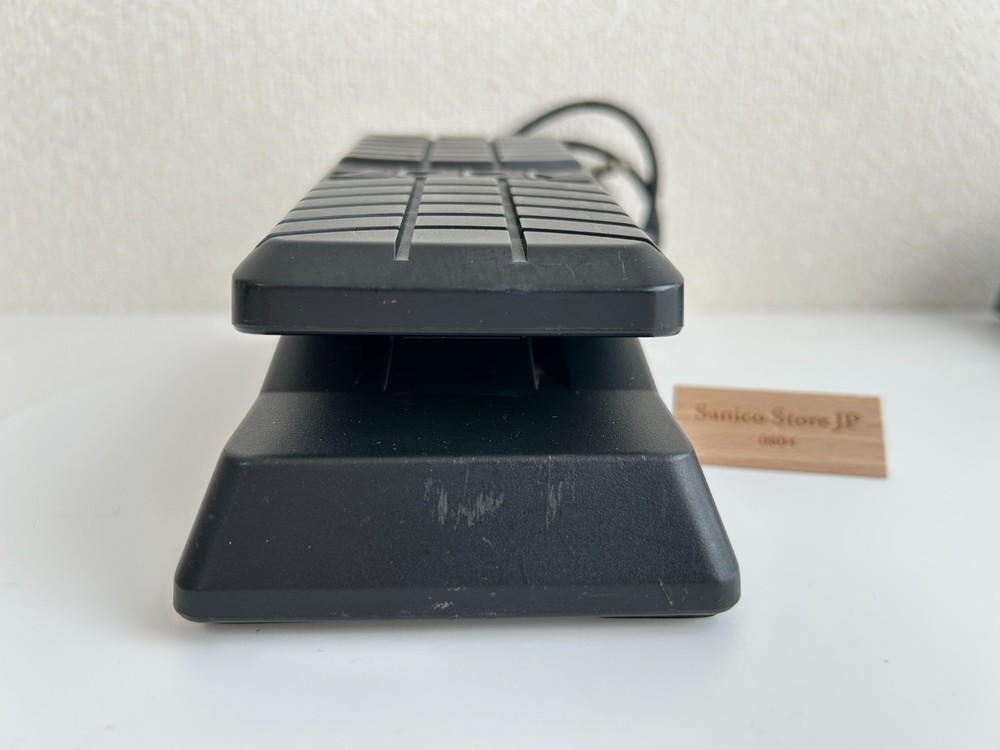 Zoom 505 Guitar Compact Multi Effects Processor, w/ Volume Pedal FP02 Tested