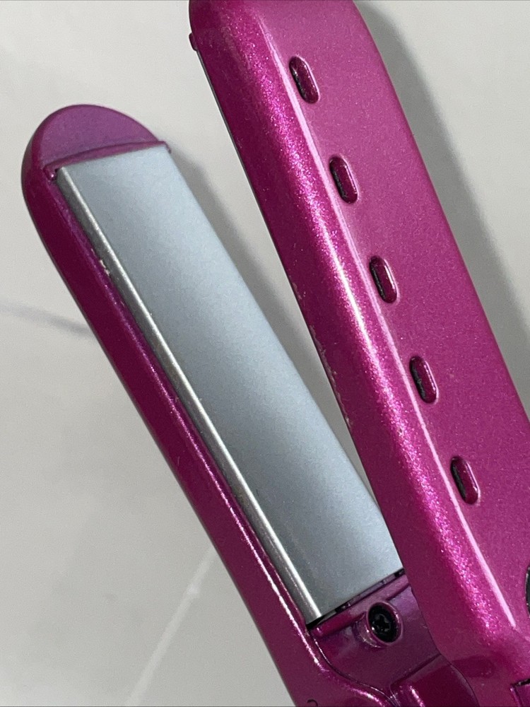 Conair Mini Flat Iron Travel Size Model CS73