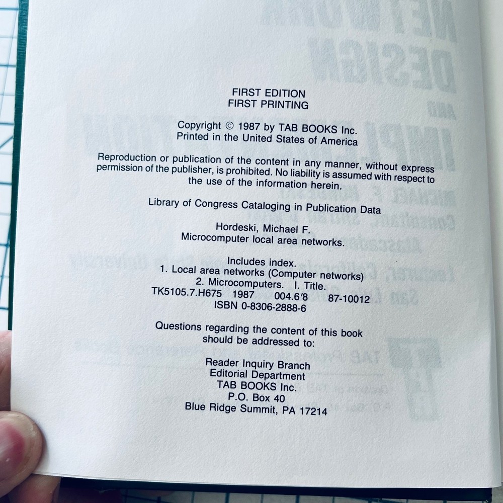 Microcomputer LANs Network Design & Implementation Book 1987 Vintage Computing
