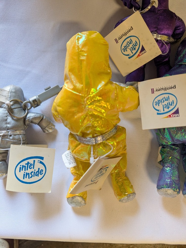 Intel Bunny People Lot