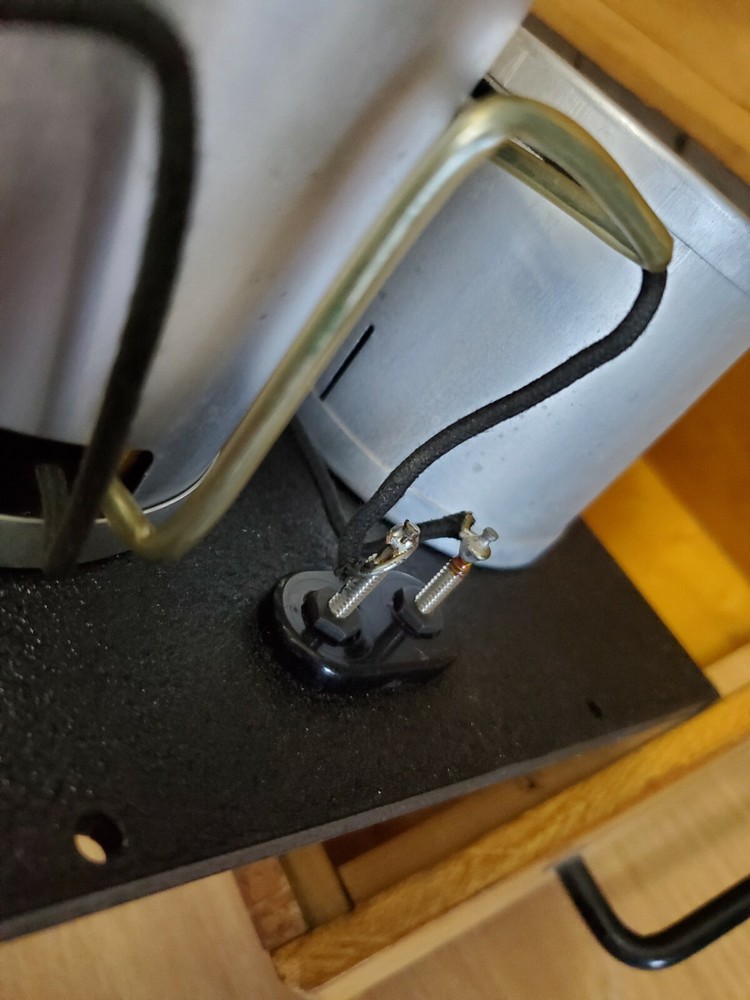 Decade Resistor 6 -Dials 0.1 ohm/step - 10k ohm/step