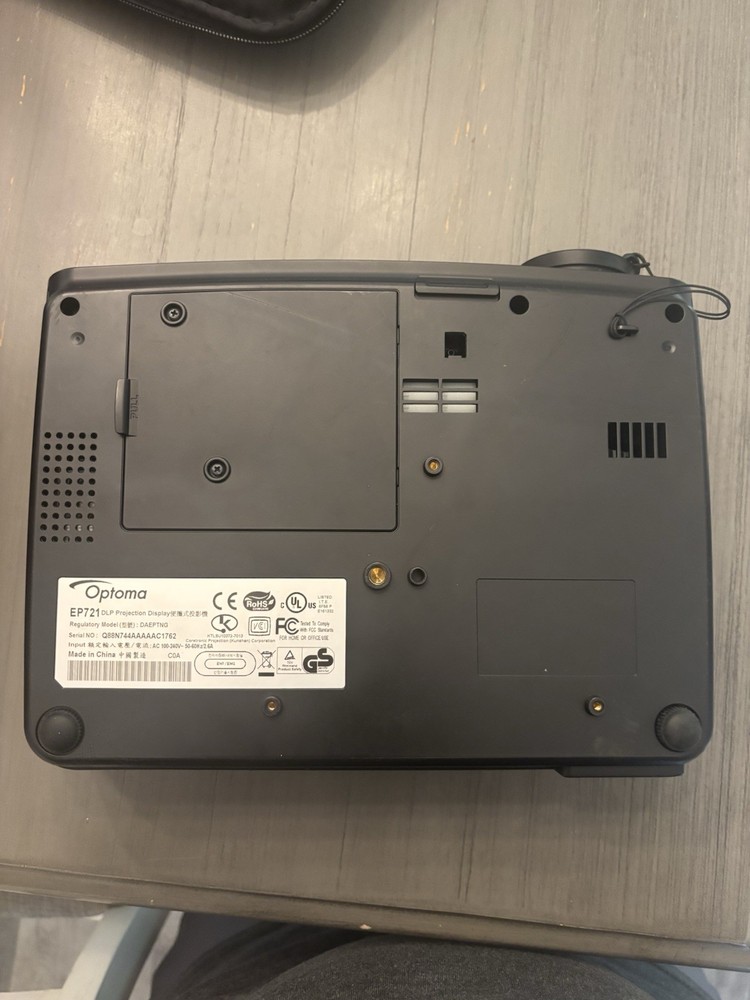 Optoma EP721 DLP Projector