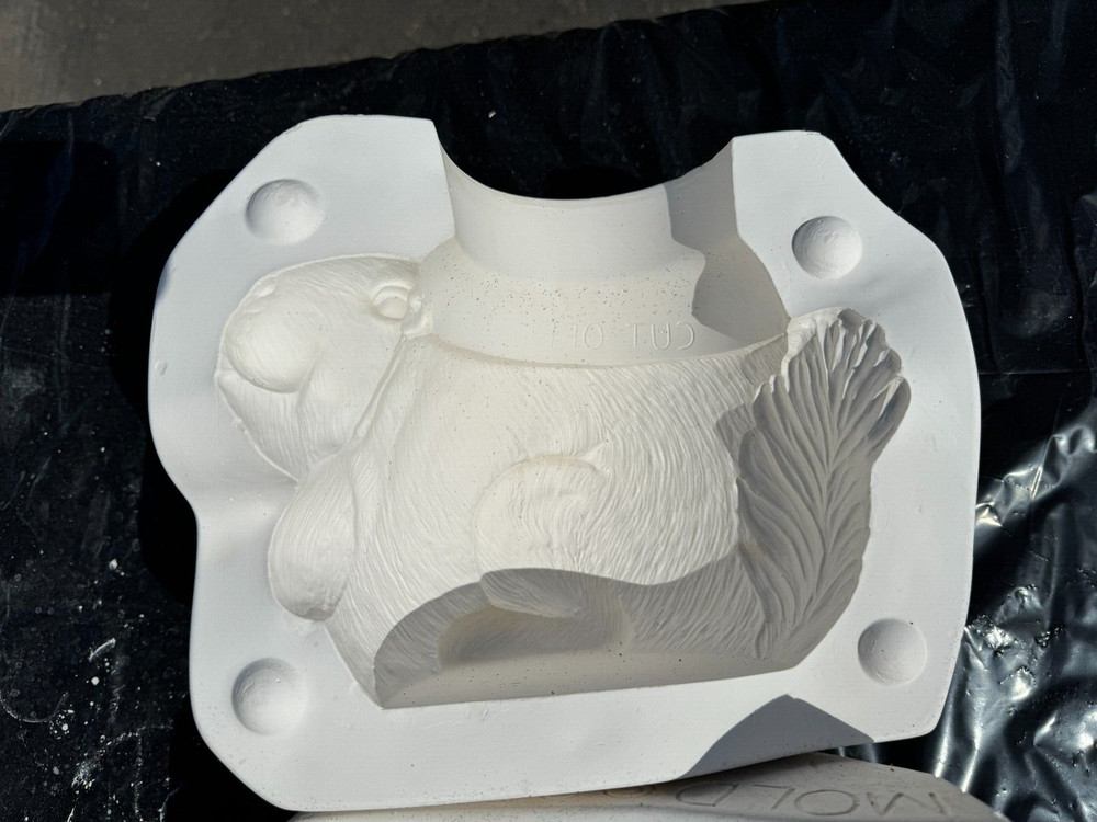 VINTAGE DOC HOLLIDAY CERAMIC MOLD #2493 SQUIRREL PLANTER