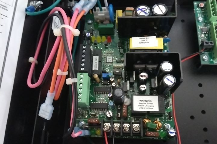 Storm Interface DXPS1W30 120 to 12VDC Steel Access Control System