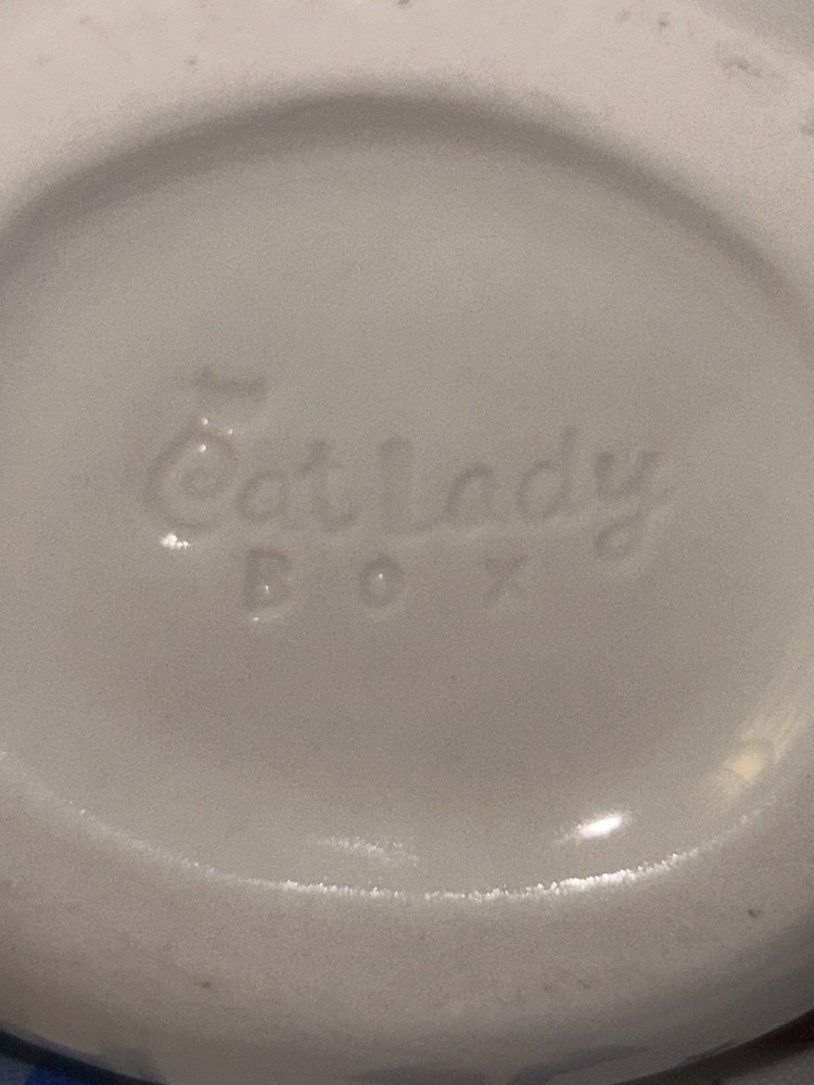 Cat Lady Box Ceramic Vase-3 1/2" tall