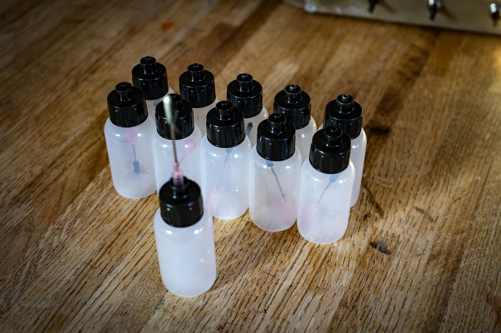 1oz Precision Squeeze Bottles, 10Pcs Long Needle - Small with tip 30ml