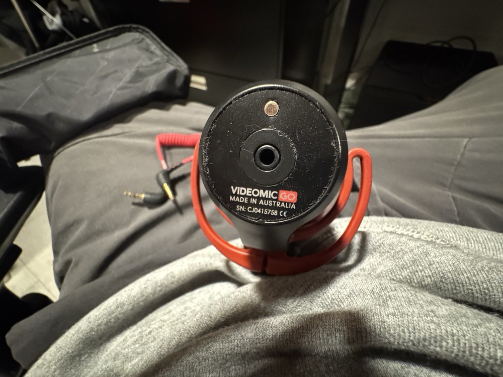 Rode VideoMic GO Lightweight On Camera Microphone