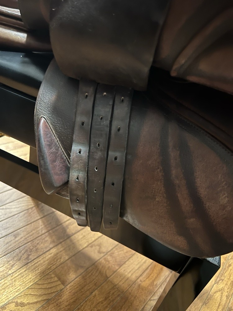 CWD Jump Saddle 17” 2L Flap Medium Tree Brown Leather