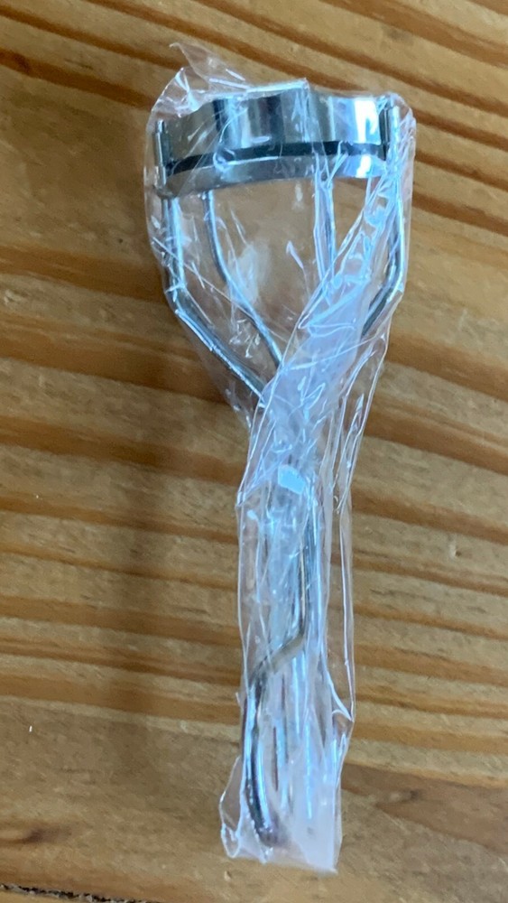 Eyelash Curler Clinique NEW