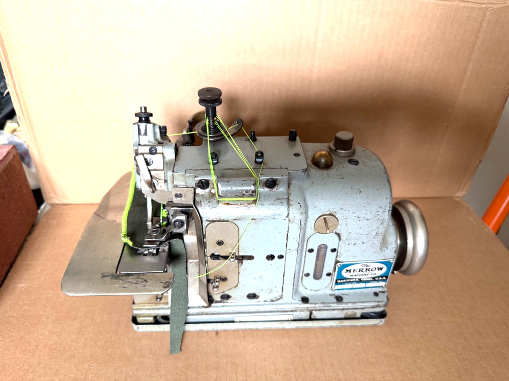 MERROW M-3 ONE THREAD SERGER HEAD ONLY INDUSTRIAL SEWING MACHINE