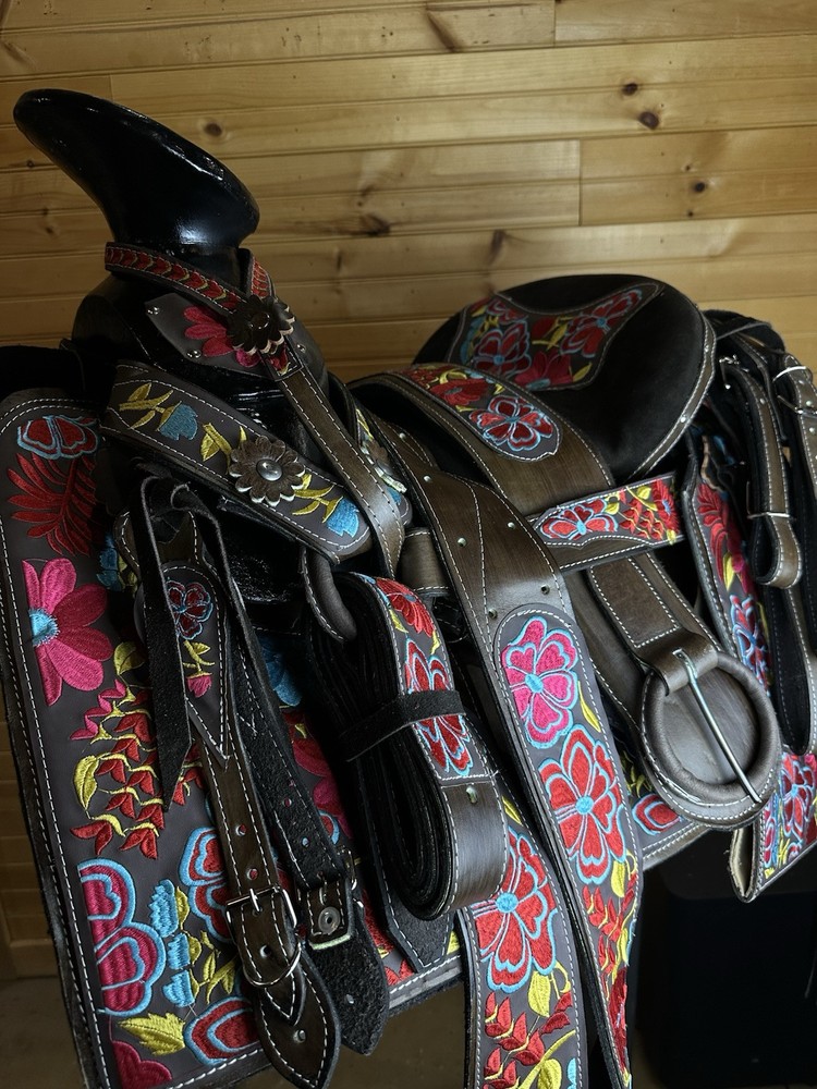 Saddle Montura Charra