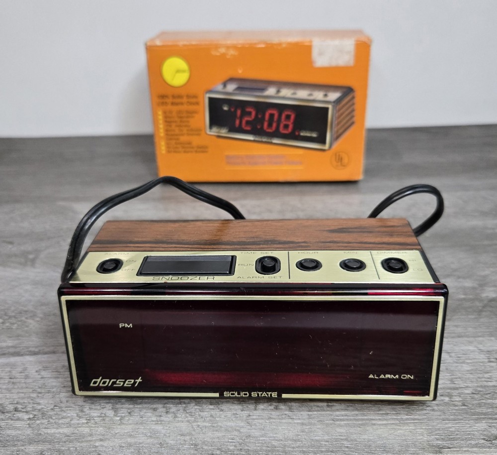 Dorset Solid State Alarm Clock Model 526N (Great Condition) w/box UL