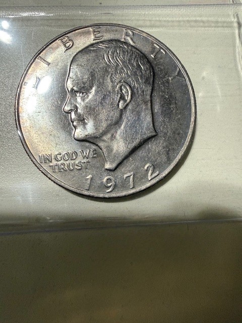 Clad 1972 Ike $ set