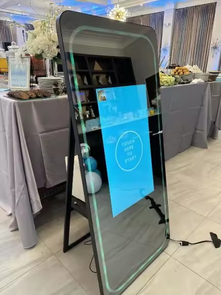 Magic Mirror Party  Touch Screen Photobooth 32" Screen Size