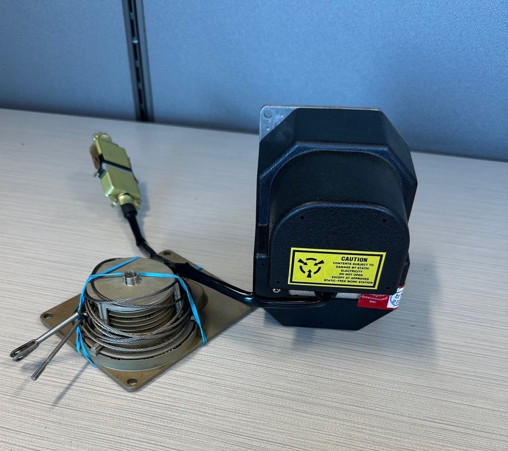 Bendix King KS272C Trim Servo