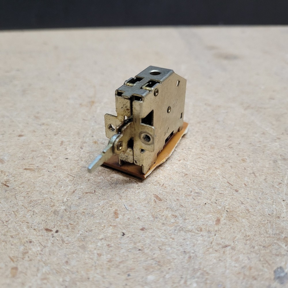 AMPEX ATR-700 2 WAY SWITCH