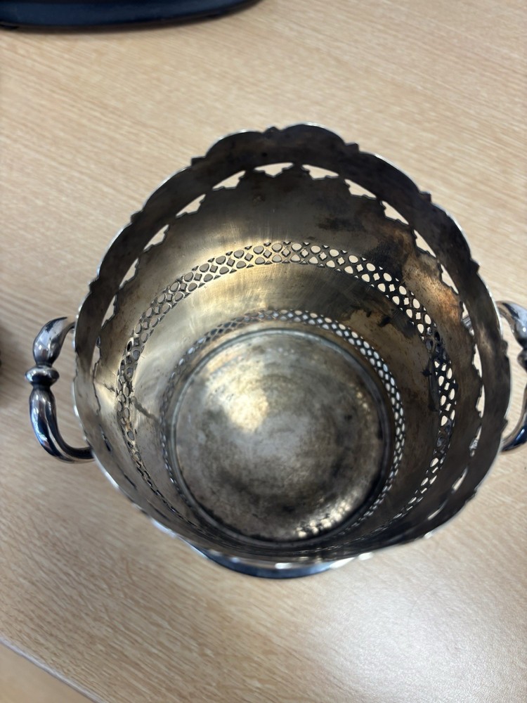 Harrods A1 Quality Silver Plated Wine Holder