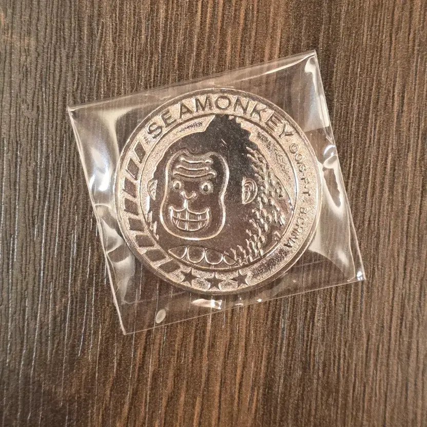 One Piece Commemorative Coin (Unopened)