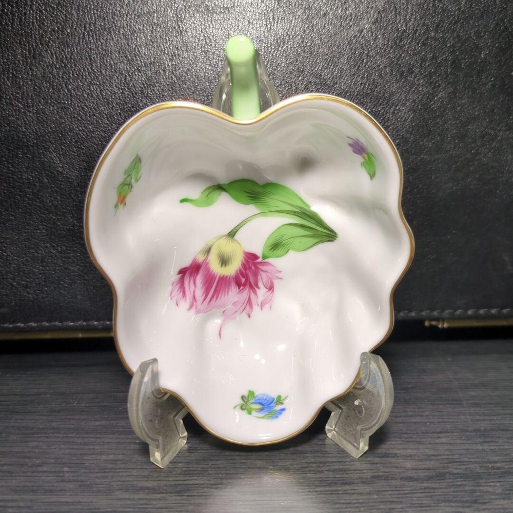 HEREND KITTY Spring Buda Bacony Sugar Bowl Tulip