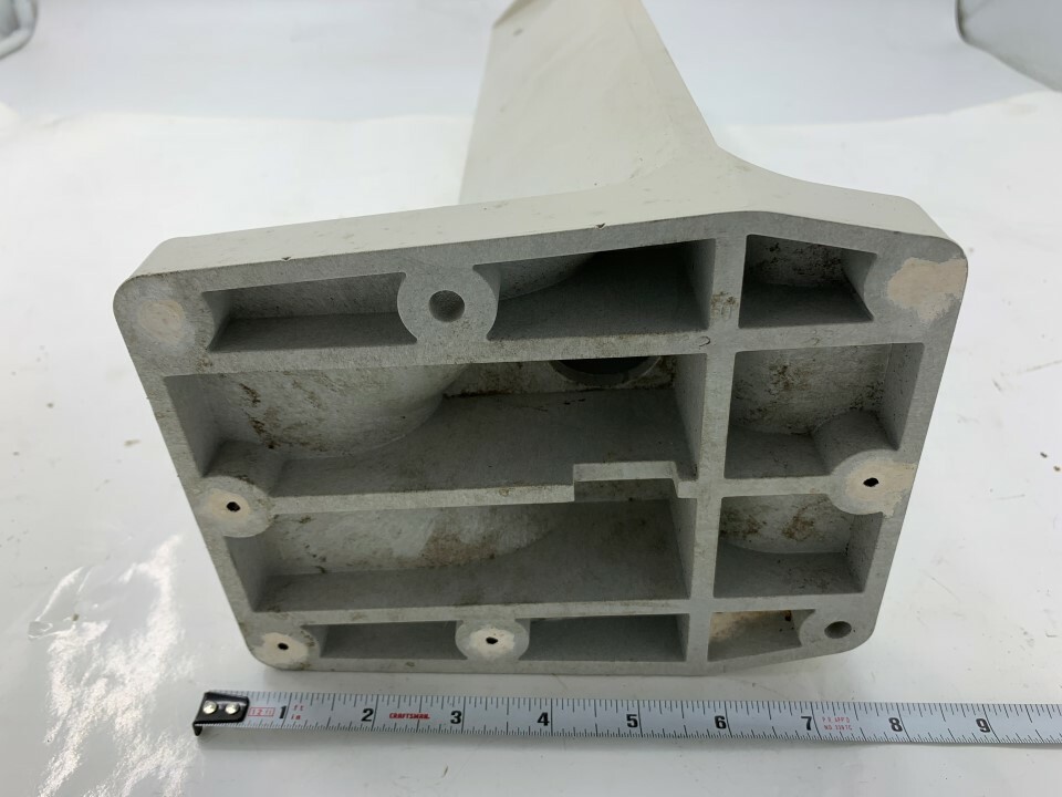 Vicon V2000WM Vac 50/60Hz Camera Mount