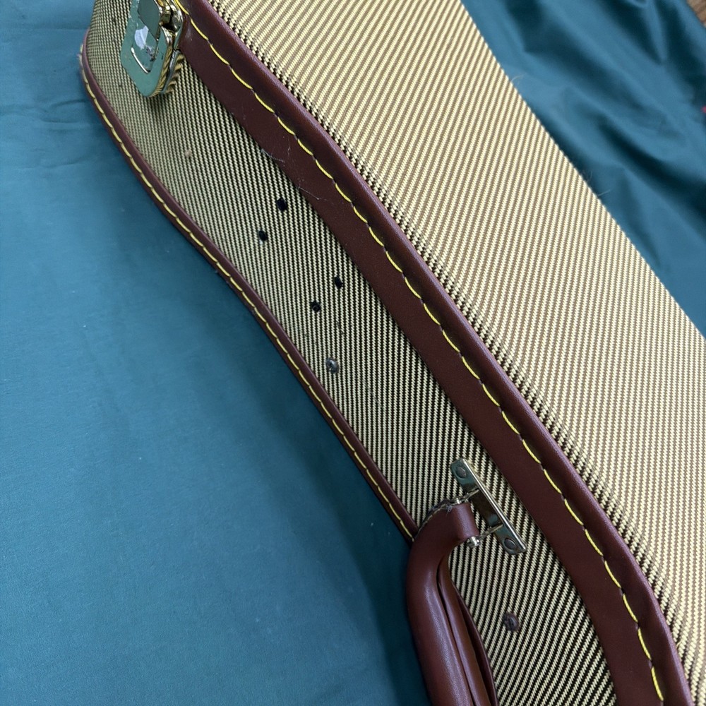 Stevens ukulele bass. UB-082 With Case