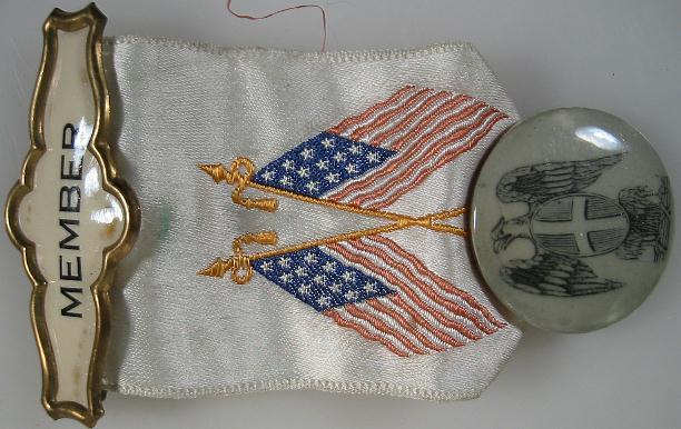 1930‘s~Pinback~Member~American Flags Eagle With Cross