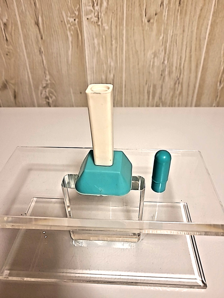 Vintage B-D Thermometer Case