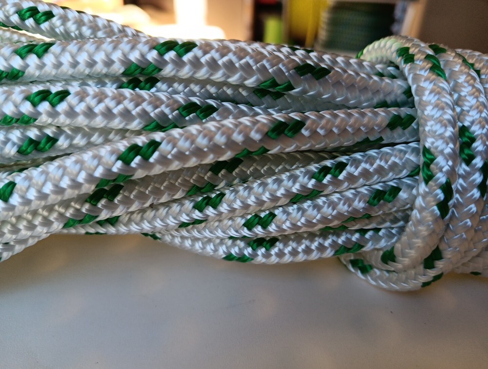 5/16 x 94 ft. Double Braid-Yacht Braid polyester rope hank. White/Green