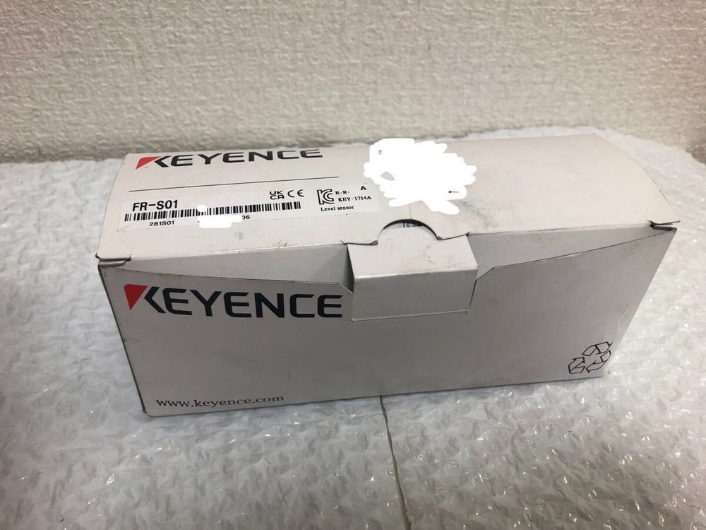 Keyence FR-S01 Radar level sensor