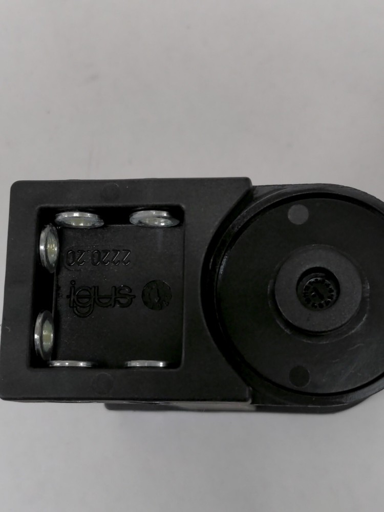 IGUS 2020.20 ENERGY CHAIN BRACKET
