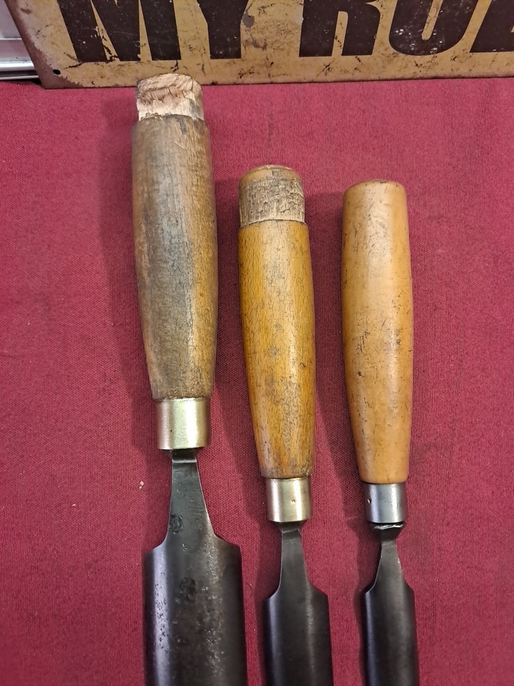 3 Pieces of Vintage Carving Gouges 2 x Stormont & Another. Larger Piece 1-1/2"