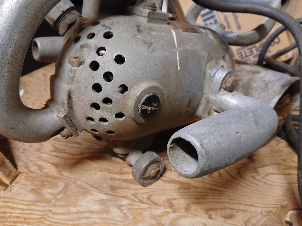 Aurand Cleaning Tool, Vintage