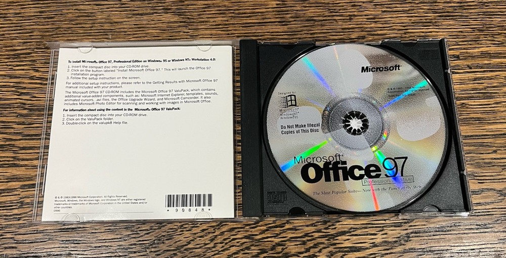 Microsoft Office 97 Professional w/ CD key