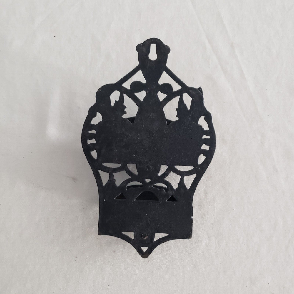 Vintage Wilton? Cast Iron Match Holder