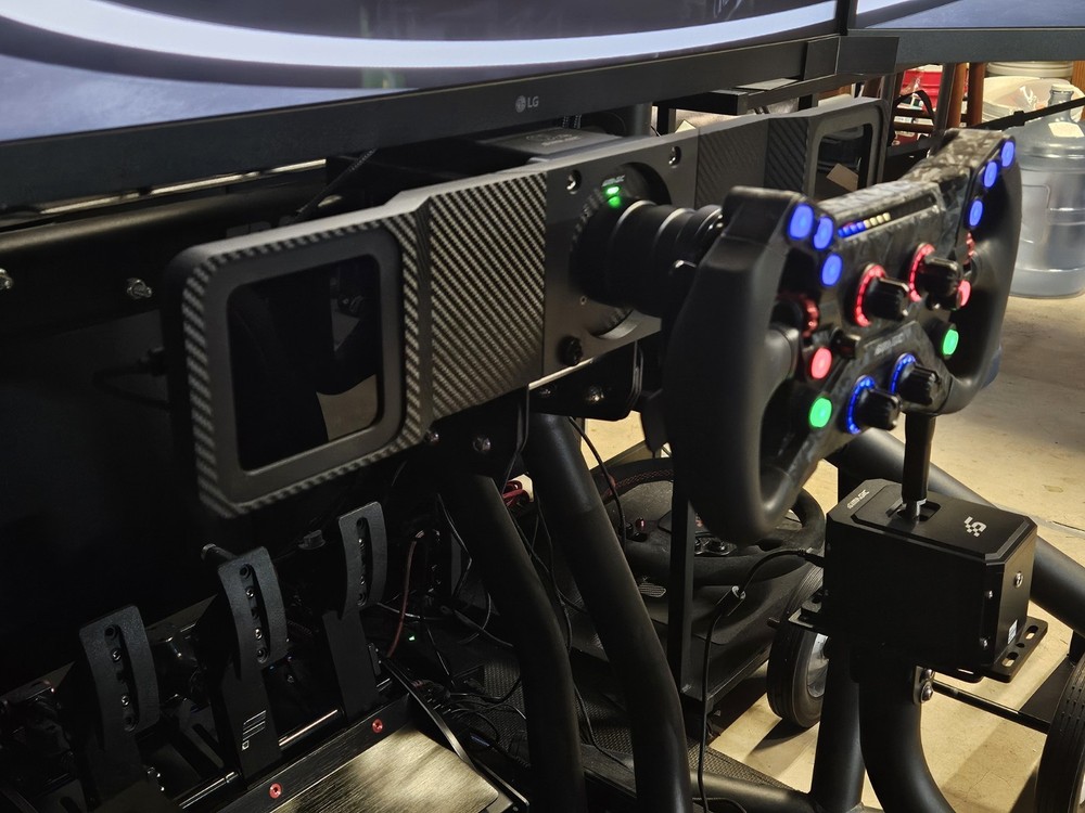 Sim Racing Pc Spotter ,Flags and Gear indicator .