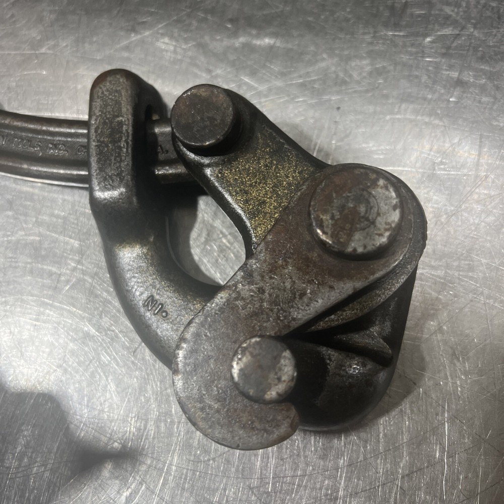KLEIN TOOLS 1604-20L Cable Pulling Jaw Grip,5000 lb Used Surplus