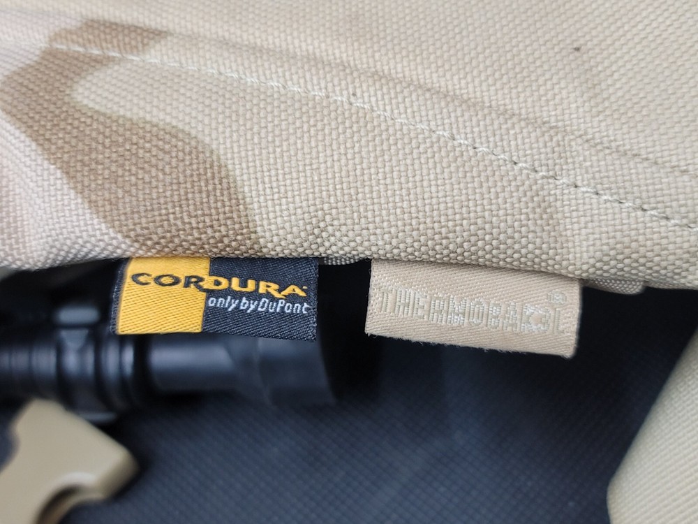 CamelBak Maximum Gear Desert Camo Thermobak