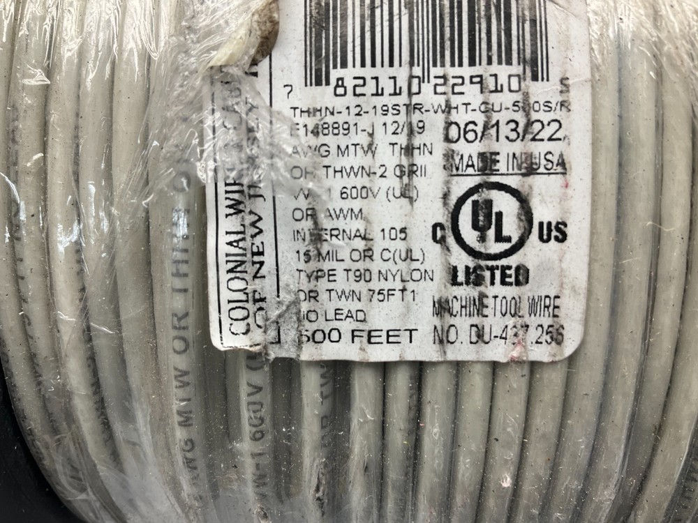 Colonial Wire & Cable Machine Tool Wire White P