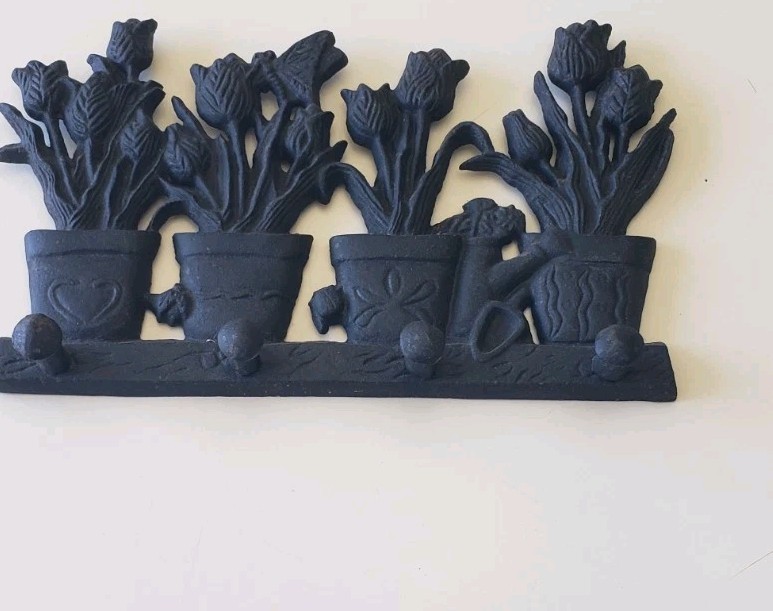 Cast Iron Decorative Floral Peg Wall Hanger