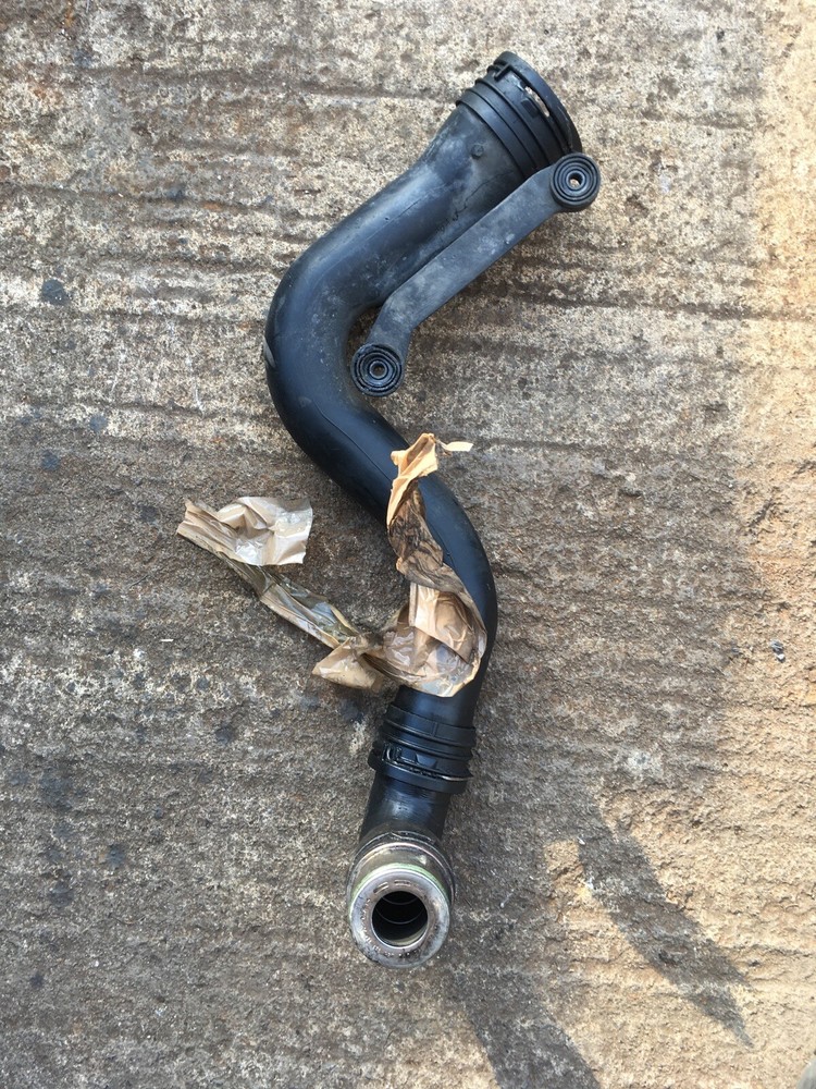 VW Audi intercooler pipe Box #64 1K0145762 Original