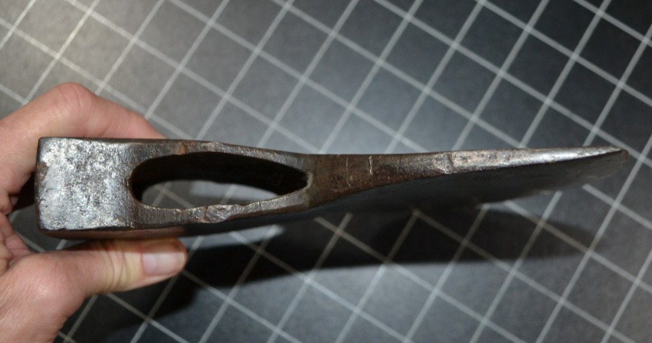 WILLIAM MORRISON - BROAD AXE HEAD - VG++