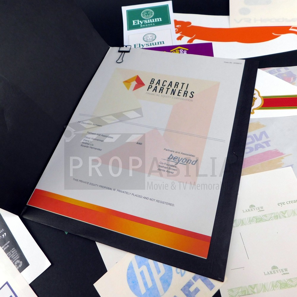 UPLOAD Set of Show Graphics Original Prop (9515-5721)
