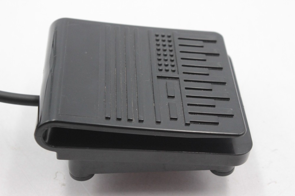 Generic Volume / Sustain Expression Pedal for Electronic Piano / Keyboard
